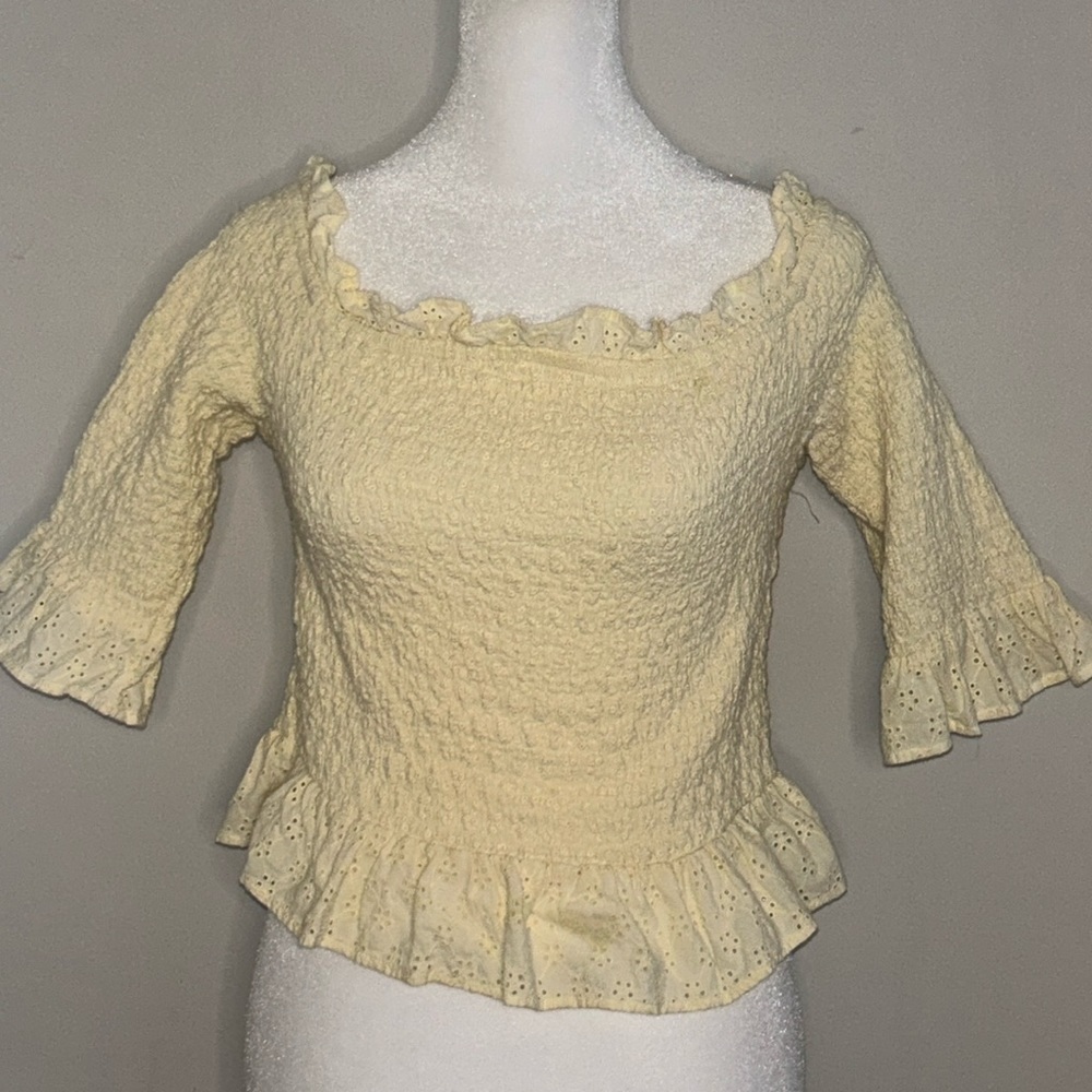 American Eagle 🦅 Outfitters Cropped Off The Shoulder Summer Top Size Medium - Picture 2 of 8